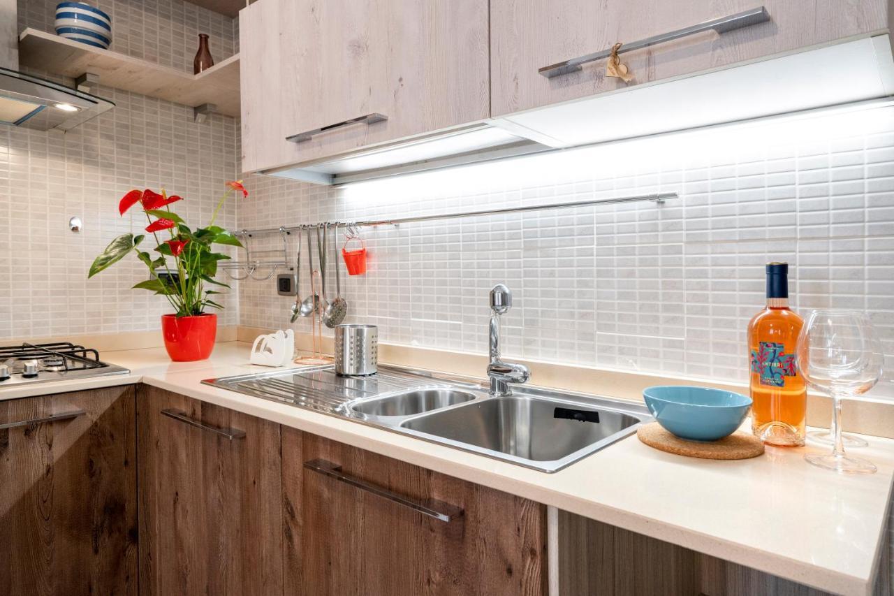La Casa Di Gio - Stazione & Policlinico Apartment Bari Dış mekan fotoğraf