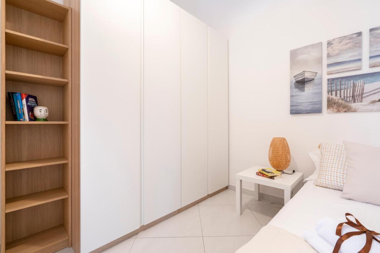 La Casa Di Gio - Stazione & Policlinico Apartment Bari Dış mekan fotoğraf