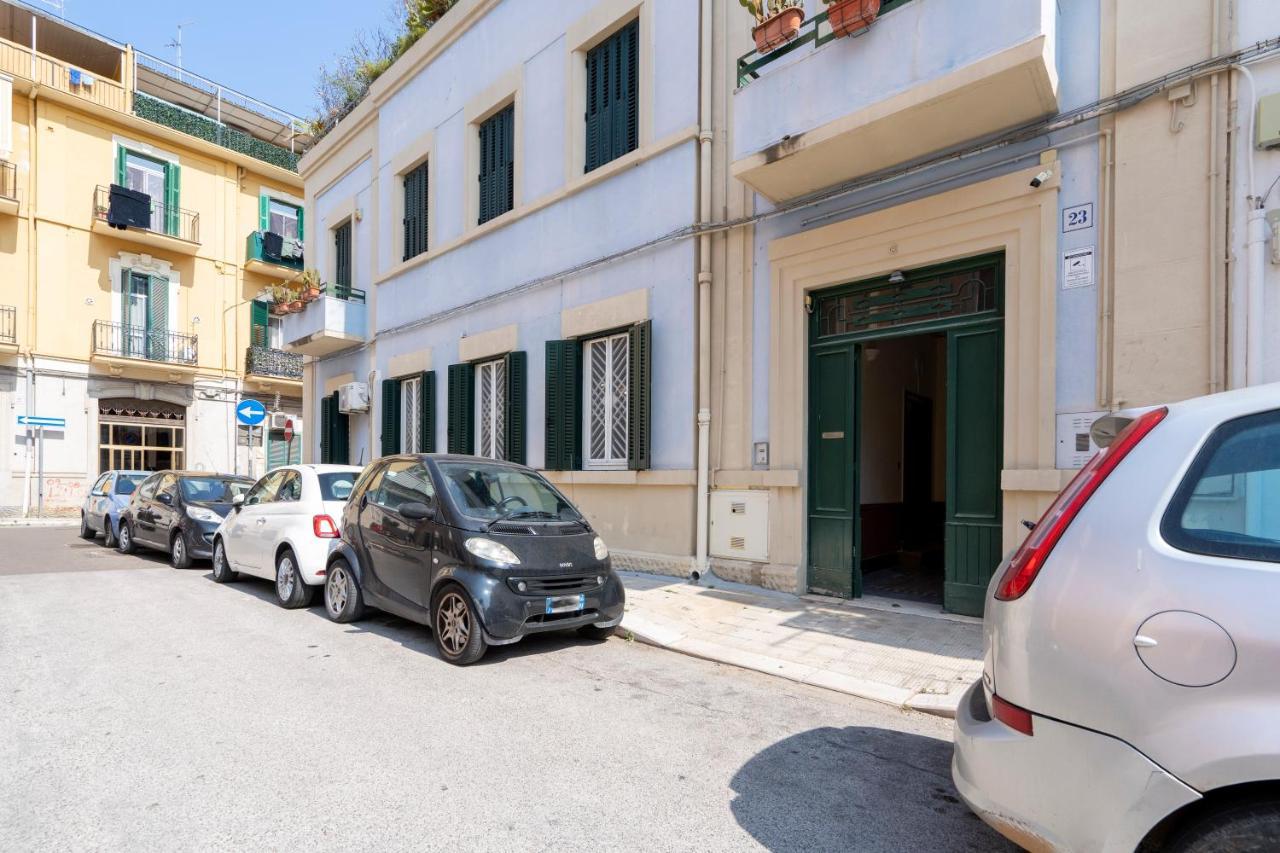La Casa Di Gio - Stazione & Policlinico Apartment Bari Dış mekan fotoğraf